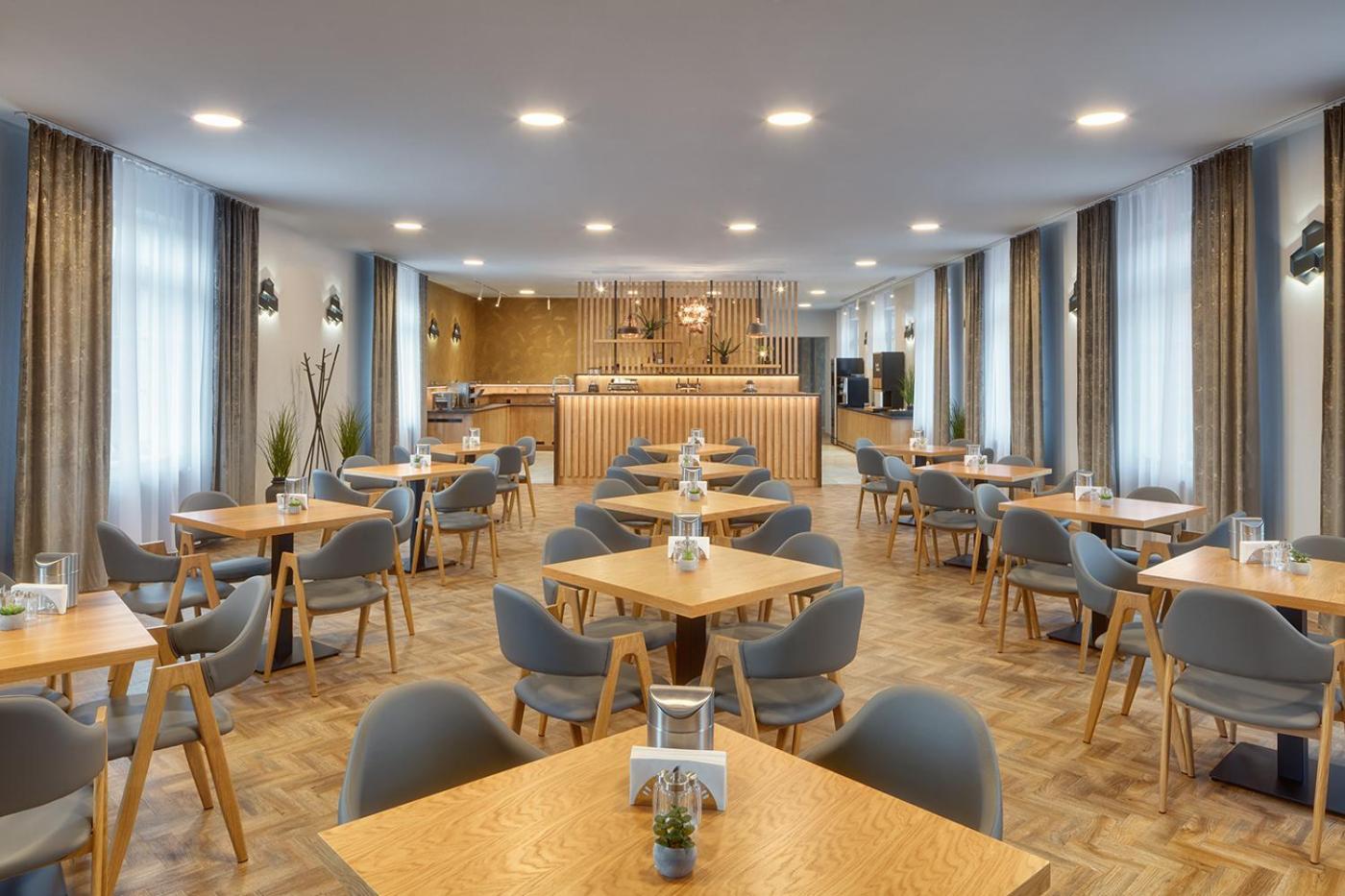 Wellness Hotel Babylon Liberec Exterior foto