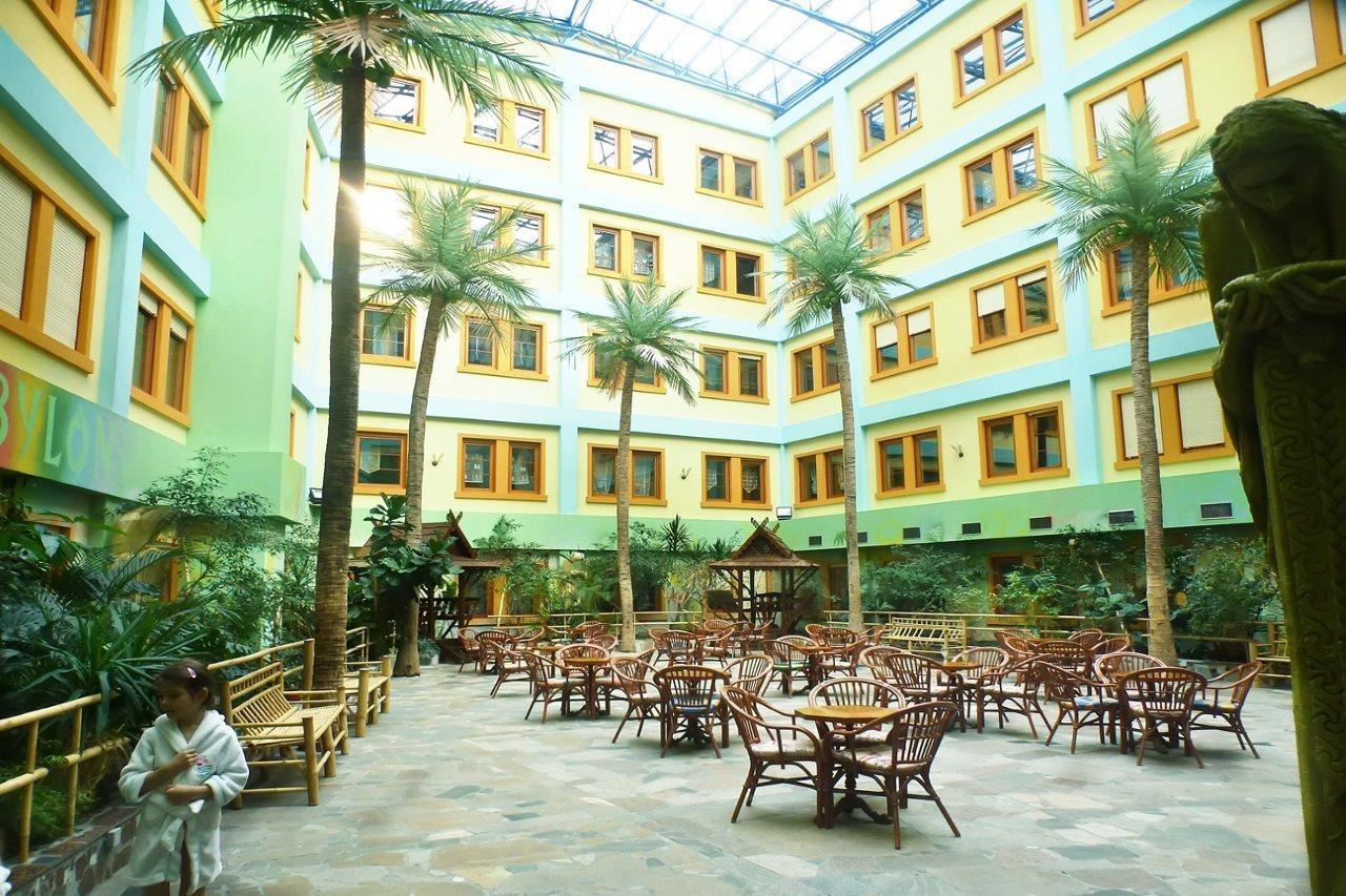 Wellness Hotel Babylon Liberec Exterior foto